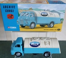 CORGI 20202 BEDFORD S TYPE MILK TANKER DELIVERY  TRUCK LTD EDITION MINT IN BOX  