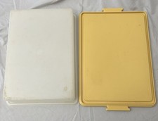 Vintage Tupperware Cake Holder with Lid No Handle 13-1/2 X 9-1/2