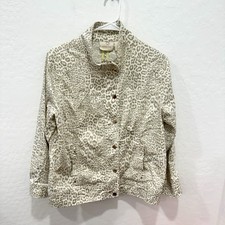 CHICO  S Luxe Twill Utility Jacket Women 1 Medium 8 Animal Print Full Zip
