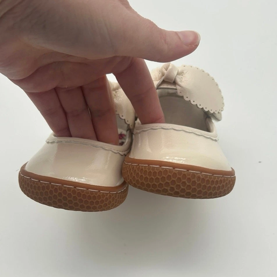 Zapatos de vestir Livie & Luca con moño nudoso Mary Jane marfil crema charol talla 6 Foto 4 de 4