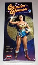 Moebius Wonder Woman 1:8 scale model figure kit 973