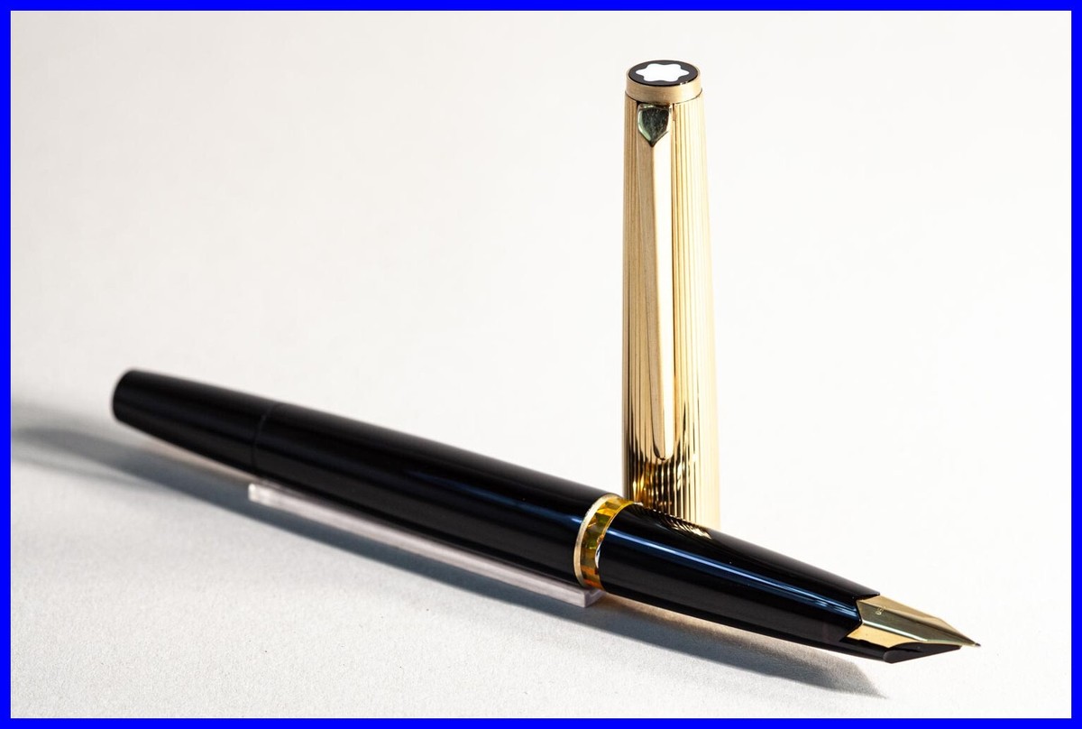 MONTBLANC 124 Masterpiece Piston Filler black & gold with Extra