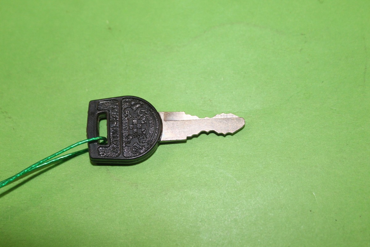 その他 Universal Keys 1e Amazon.com : HD Switch - 2 Pack - Starter Ignition Key w
