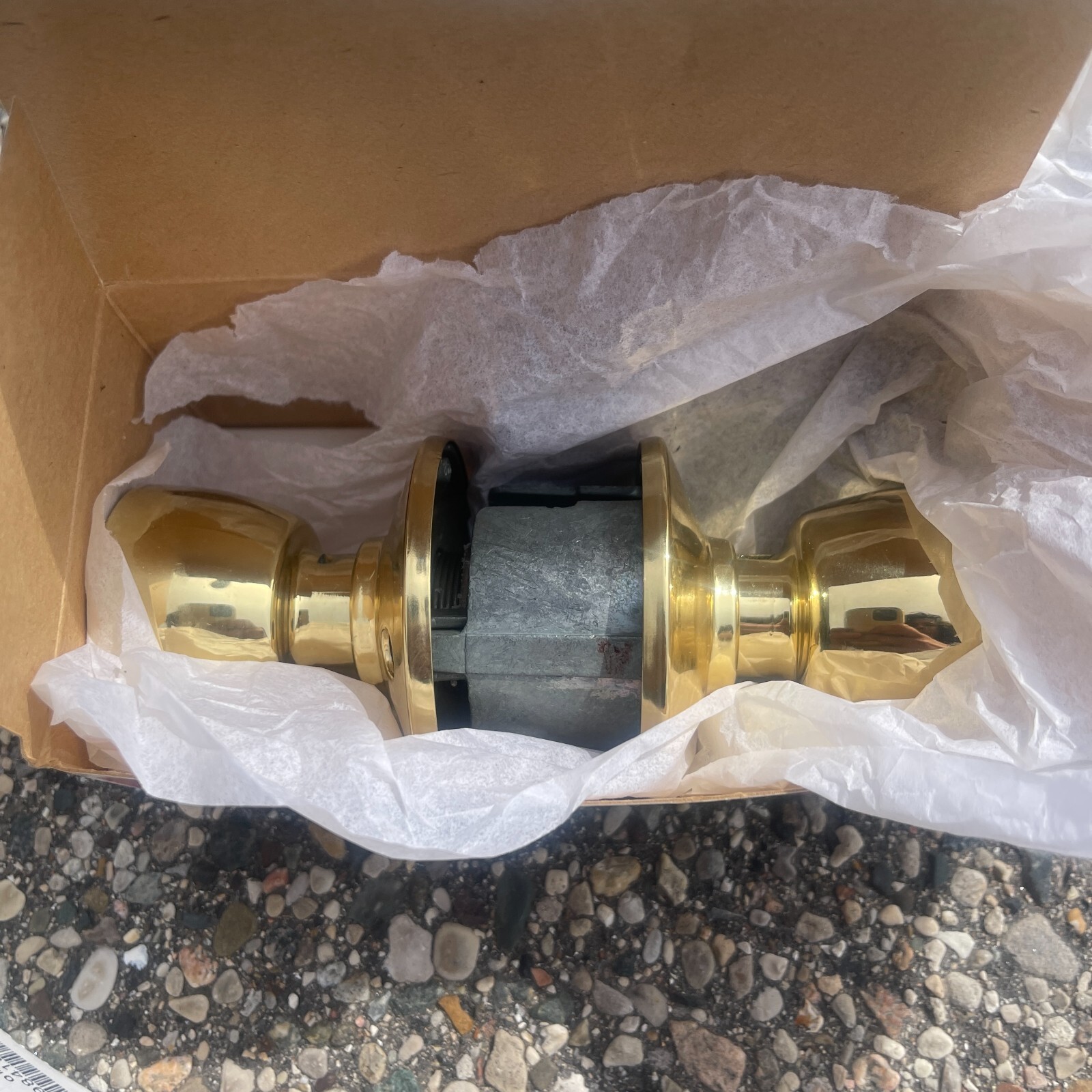 Лот из 2 дверных ручек Schlage Privacy Locking F40N BEL 605 с блестящим латунным покрытием