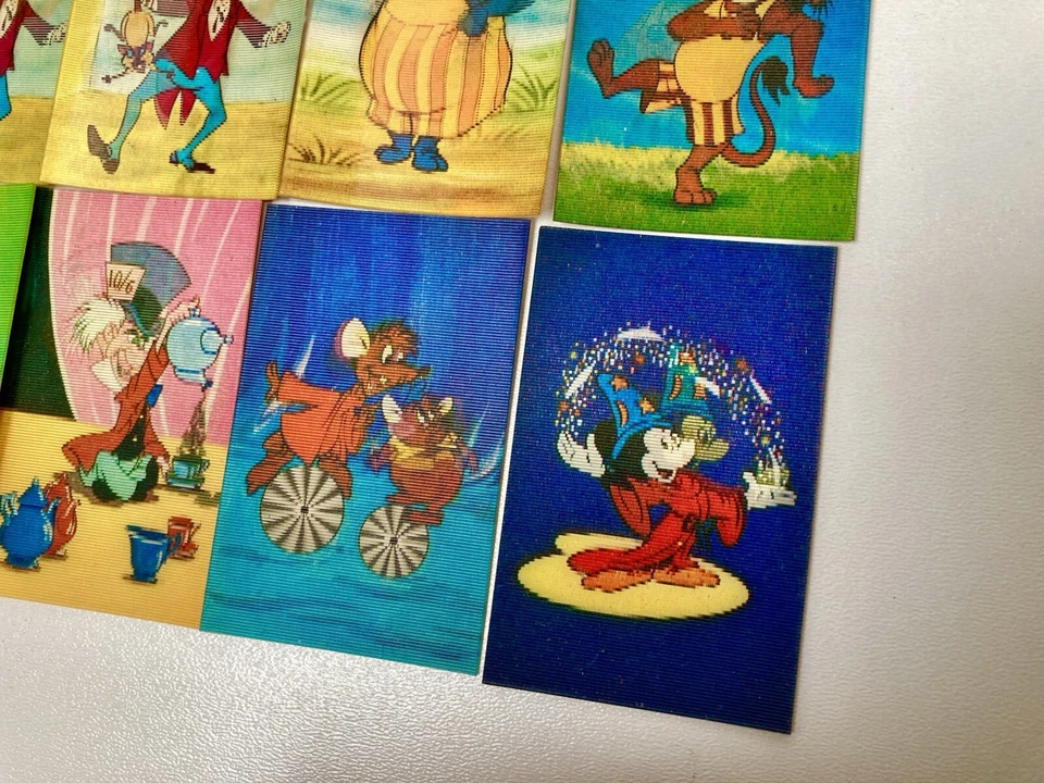 27 VINTAGE RETRO RARE MIDCENTURY ORIGINAL DISNEY LENTICULAR COLLECTORS CARDS - Image 2 of 4