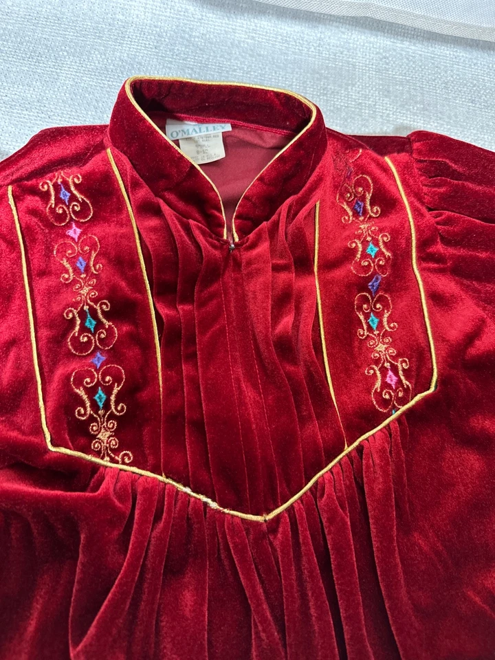 Bata vintage para mujer de terciopelo rojo mediano vestido abuela núcleo (191) Foto 2 de 4