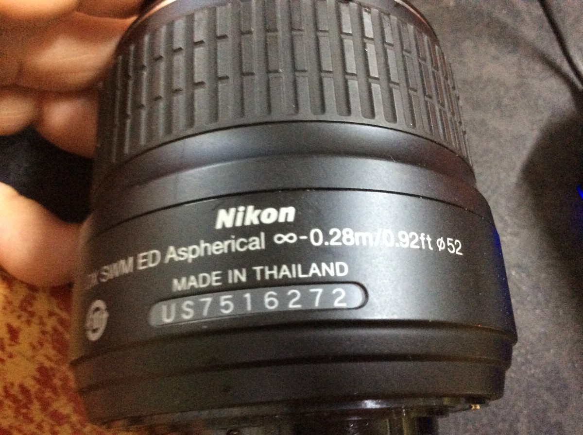 NIKON AF-S DX Zoom-Nikkor 18-55mm F3.5-5.6G SWM Aspherical ED Lens 