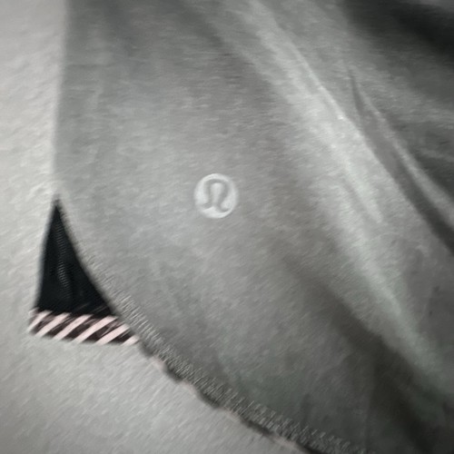 Lululemon Shorts Womens 4 Go The Distance Reversible Stripped Running Stretch - Picture 6 of 12