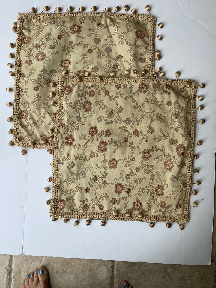 2 VTG Waterford Floral Jacquard Throw Pillow Covers 20x20 Beaded Trim Gold FANCY - Image 2 of 4