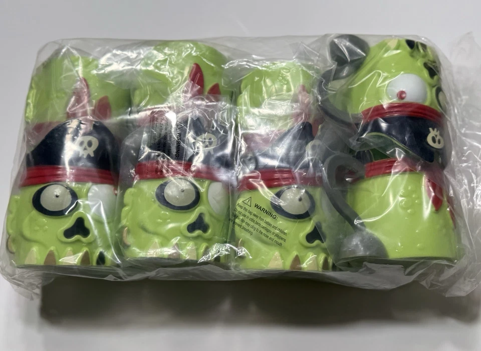 New Pirate plastic Cup Kids Birthday Party Supplies 8 Cups - Image 3 of 4