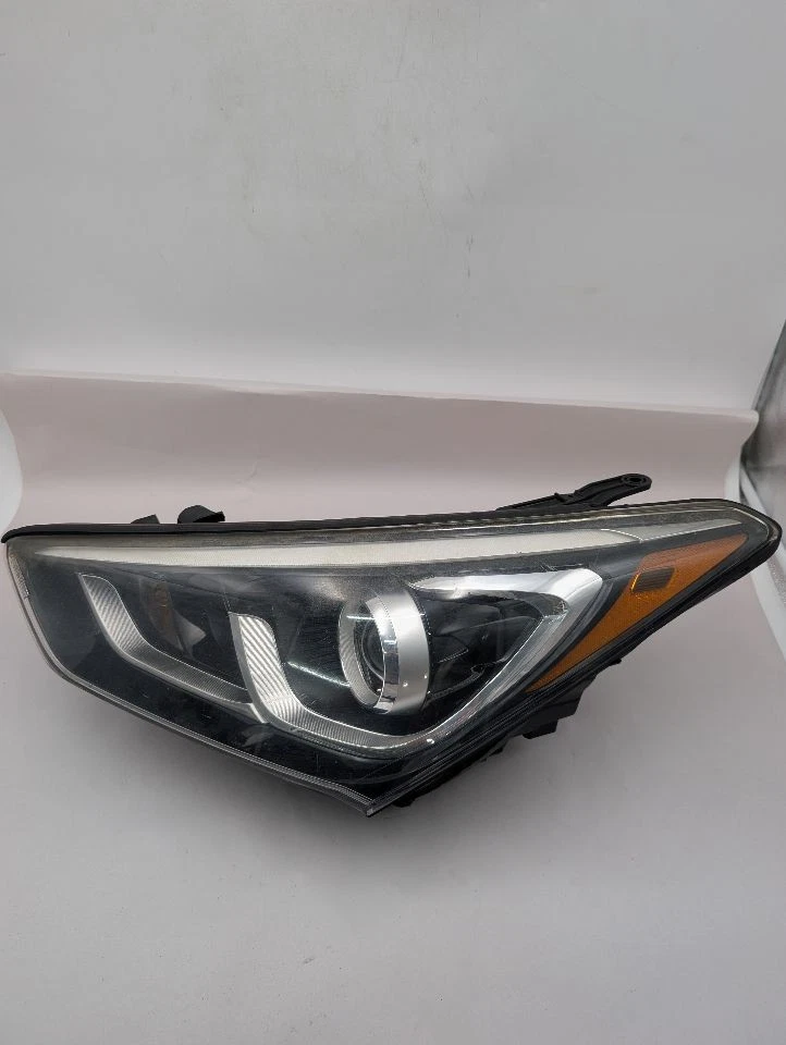Used Left Headlight Assembly fits: 2017 Hyundai Santa fe US built Sport halogen - Image 4 of 4