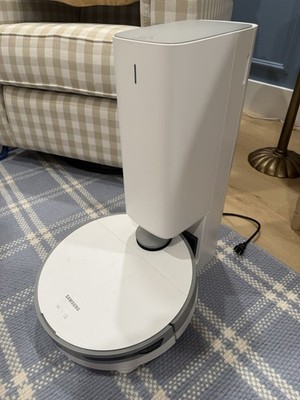 Samsung Jet Bot+ Robot Vacuum with Clean Station White