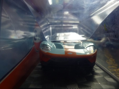 Ford GT40 #9 Team GULF - Bild 5 von 6