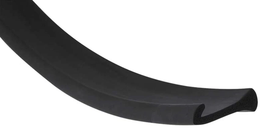 Chevrolet Bel Air 1955-76, 150, 210, Impala, guardabarros faldón sello de goma; 120" de largo Foto 2 de 3