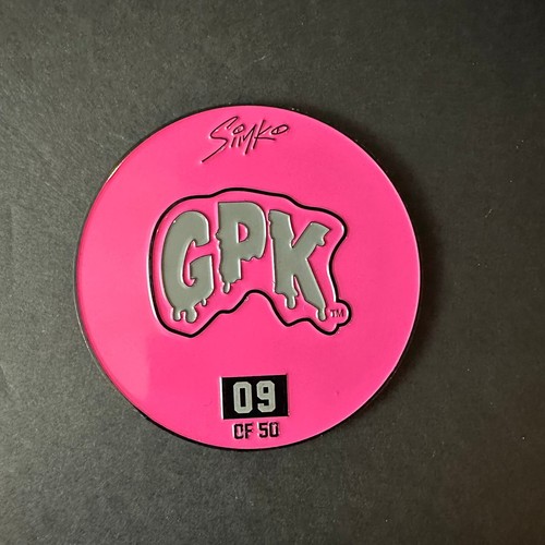 Garbage Pail Kids Triple Bomb SIMKO Adam Bomb PINK & GRAY VARIATION COIN - Picture 2 of 2