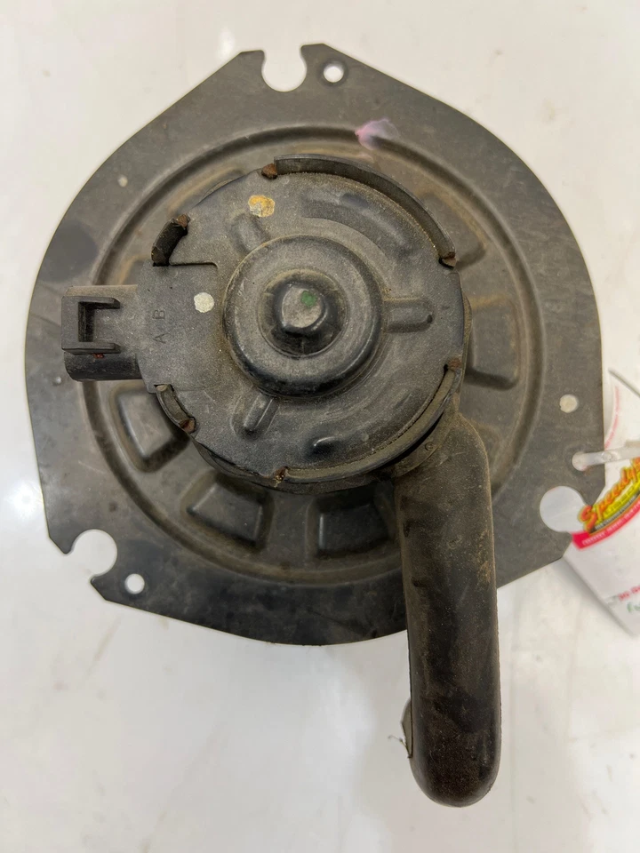 Motor soprador CA 96 - 21 Chevy Express GMC Savana aquecedor fabricante de equipamento original 89019318 - Imagem 4 de 4