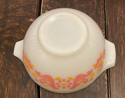 Pyrex Friendship Birds Cinderella 4 Mixing Bowls Complete Pyrex Friendship Birds Cinderella 4 Mixing Bowls Complete