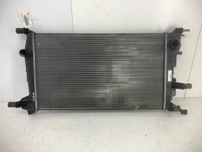Radiateur eau RENAULT SCENIC 3 PHASE 3 214105150R K9K_636 - Photo 1/4