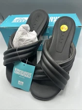 Woman's Black Reef Lofty Lux X  Sandals Slides Leather Women’s 9 -New