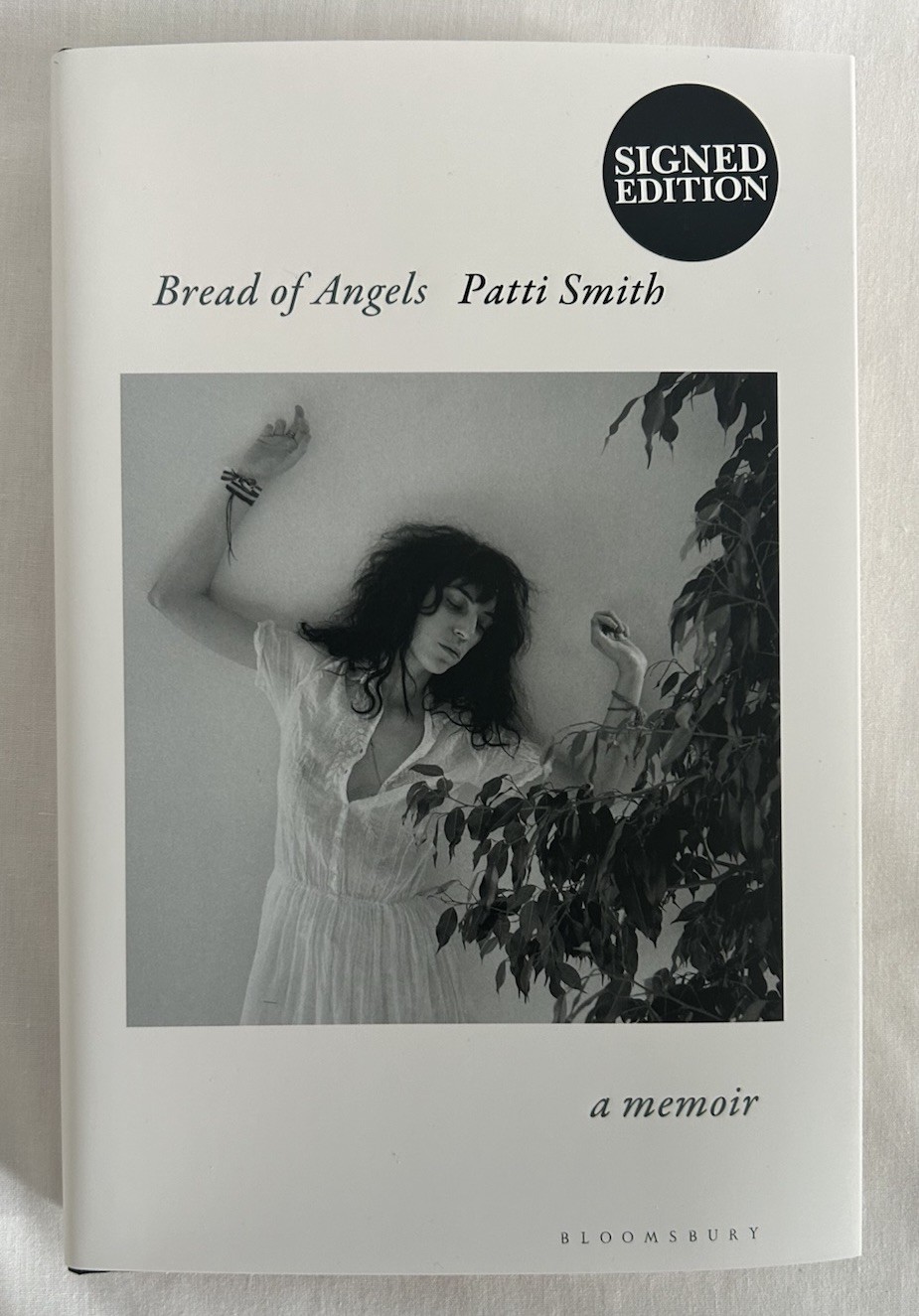 SIGNED & IN HAND!! Patti Smith Bread Of Angels Book Hardback Memoir Brand New
