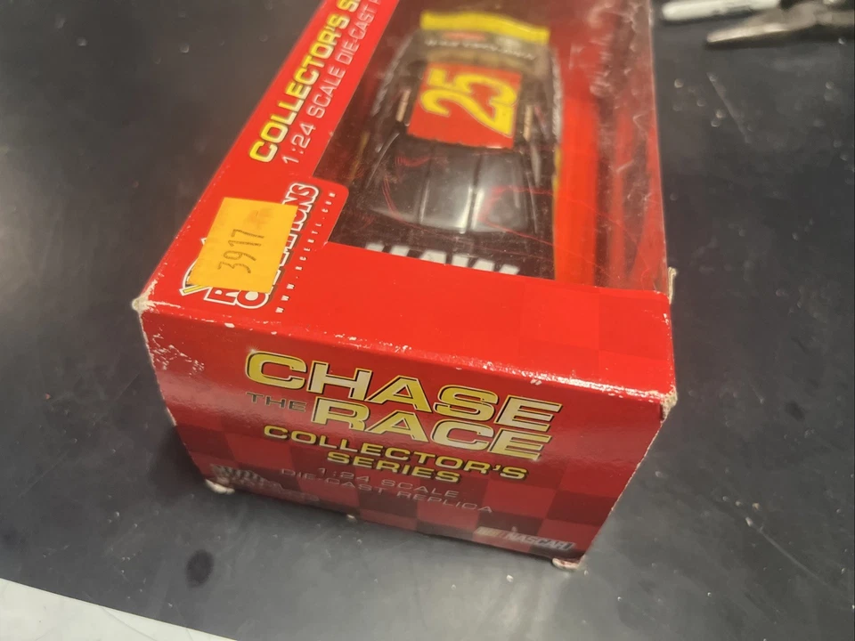 Racing Champions 2002 Jerry Nadeau #25 UAW Delphi Chase the Race NASCAR Foto 2 de 4