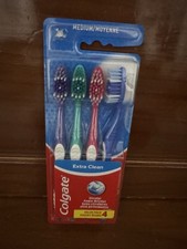 Colgate Extra Clean Full Toothbrush Bristles MEDIUM 4 Pack New In Package