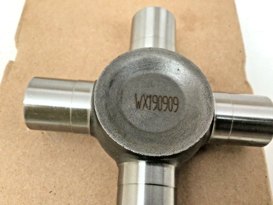 Lincoln Town Car Ford Transit Universal Joint Repair Kit new OEM 7L1Z-4635-B - Image 3 of 4