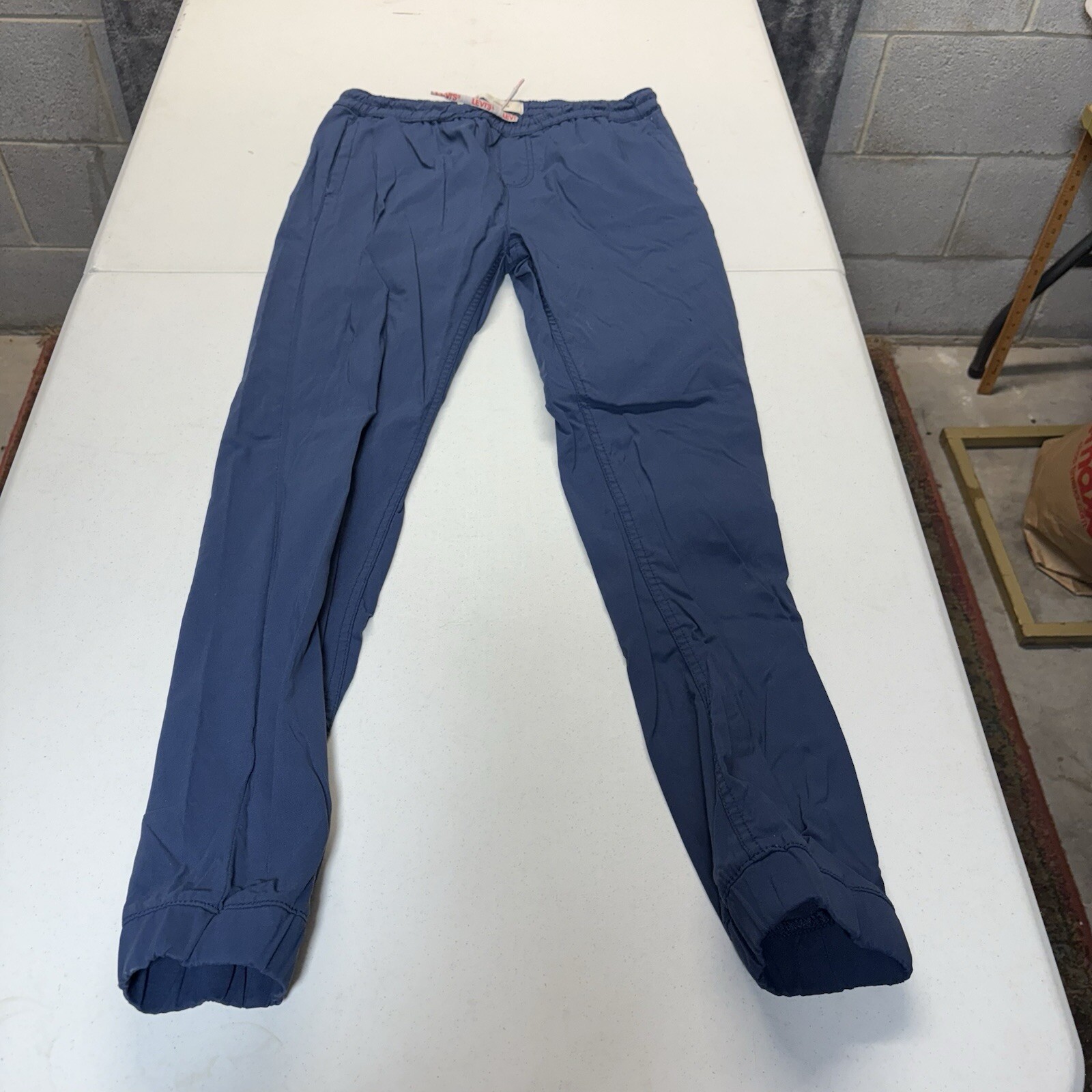 Levis Jogger Men 28x28 Elastic Drawstring Tapered Polyester Sweatpants