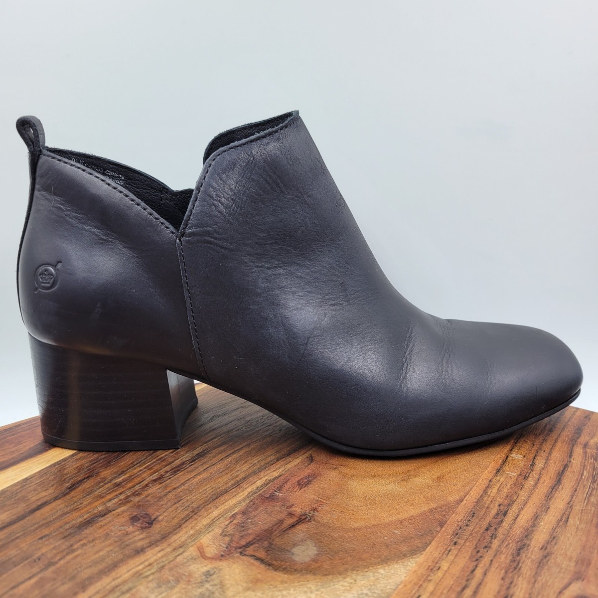 Born Ankle Boots Women's Black Leather Comfort V-Cut Block