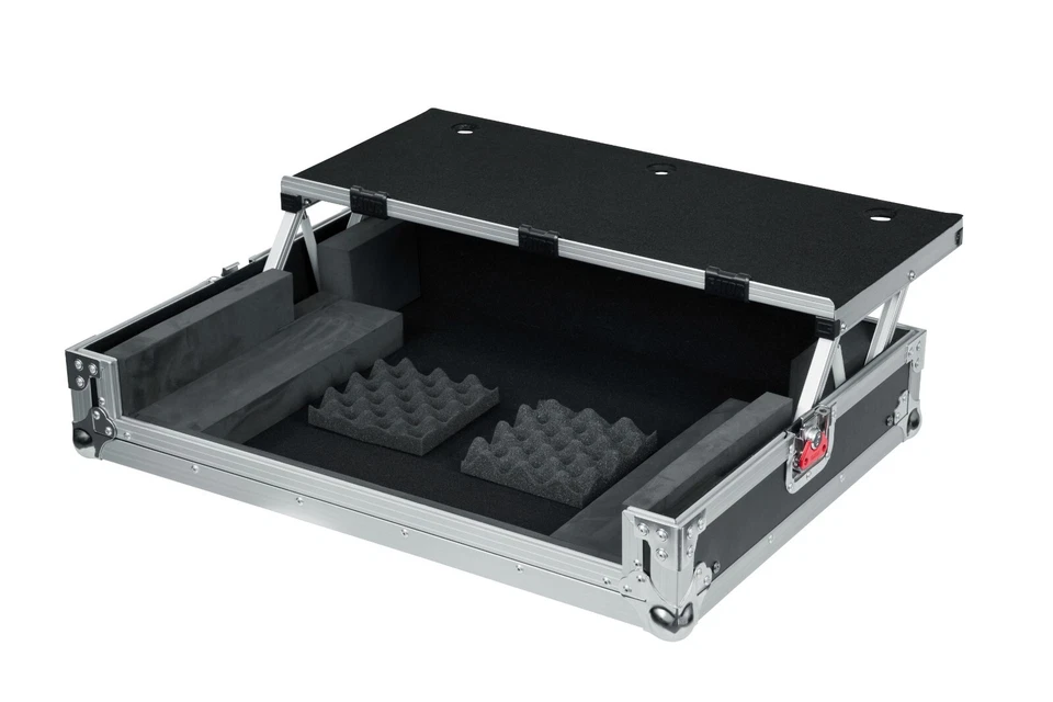 Gator Cases G-TOUR Series ATA Style Road Case for Medium Sized DJ Controllers - Image 3 of 4
