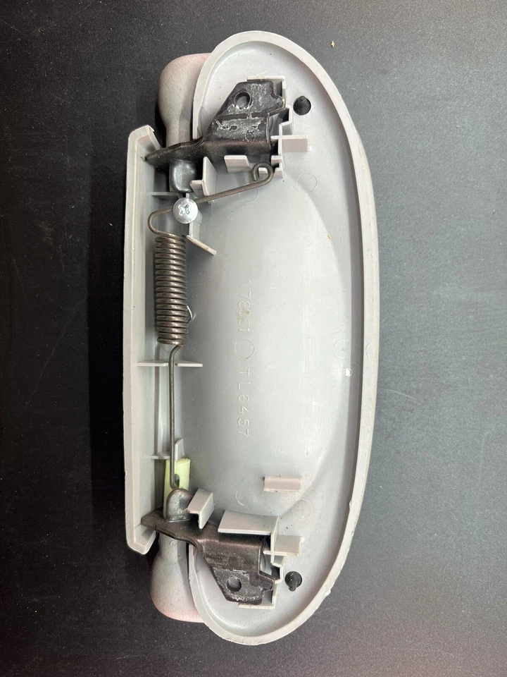 Manija interior Mopar 0JX63RC1 Foto 2 de 3