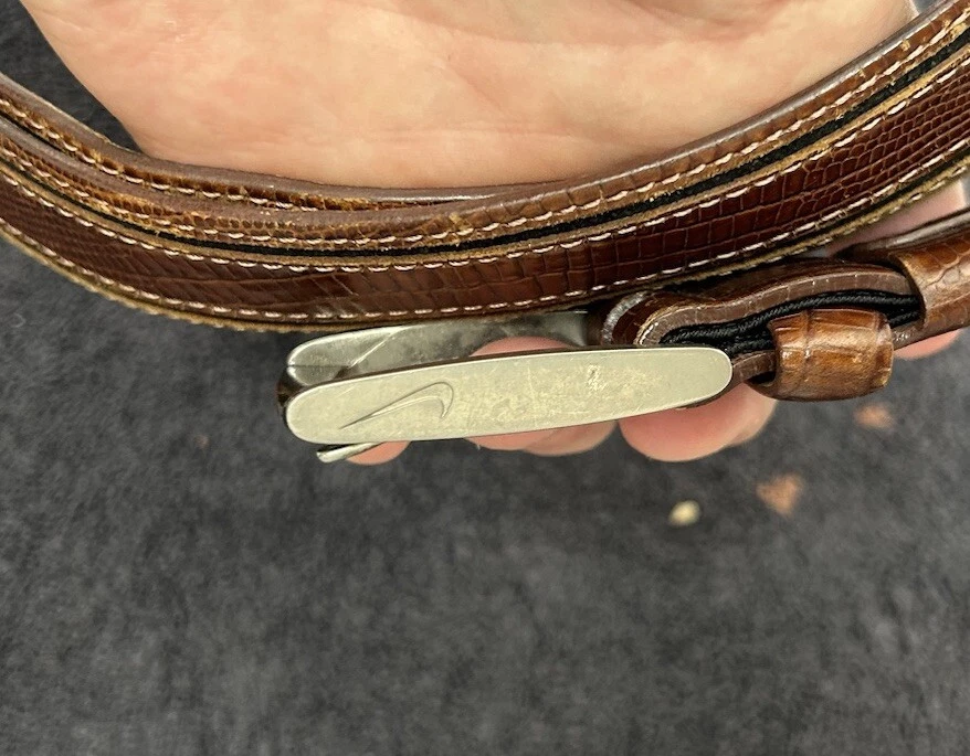 耐克高尔夫男式 40 码? 棕色皮革复古可调腰带 (S7) — 第 3/4 张图片