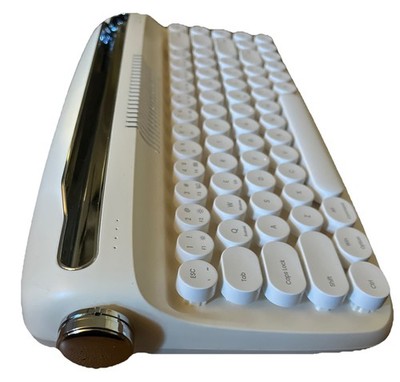 YUNZII × ACTTO B307 Retro 2 Mini Bluetooth Keyboard - Ivory Open Box