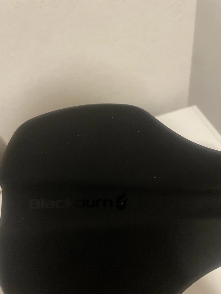 Asiento de bicicleta BlackBurn. Fue usado y el metal está oxidado. Foto 3 de 4