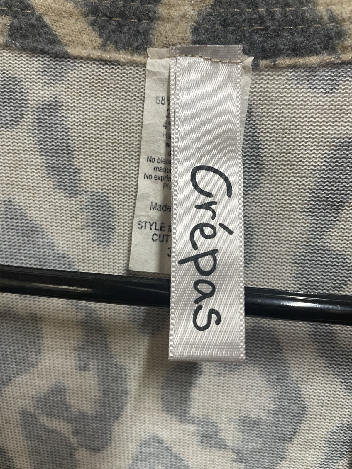 Crepas Animal Print Leopard Open With Pockets Lon… - image 2