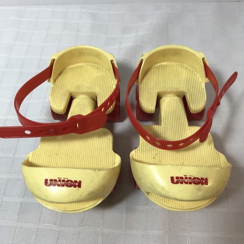 Roller Skates Adjustable 1950s Union Hardware Plastic RARE Vintage
