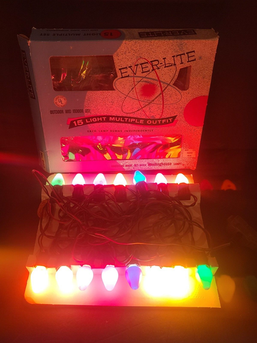 Ever-Lite Christmas Screw Bulb Multi Color Lights Everlite 15 Light String (A)