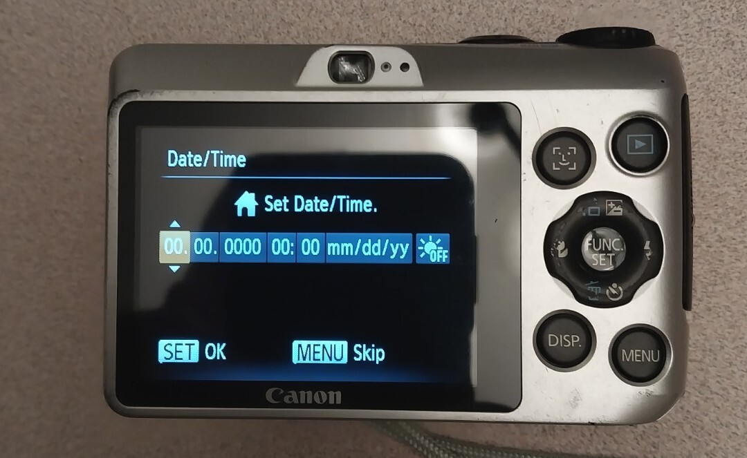 Canon PowerShot A1200 Digital Camera 12.1 Mpxl. Tested W/batteries And