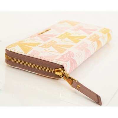 NEW $995 MIU MIU White Leather MADRAS CAT PRINT Zip Around