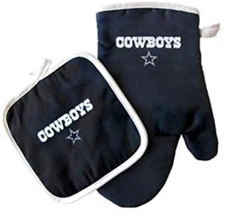 Dallas Cowboys NFL Licensed Oven mitt and Pot Holder Set New in packaging