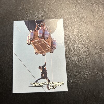 Cnt James Bond World Is Not Enough 1999 #15 Pierce Brosnan Balloon Stunt