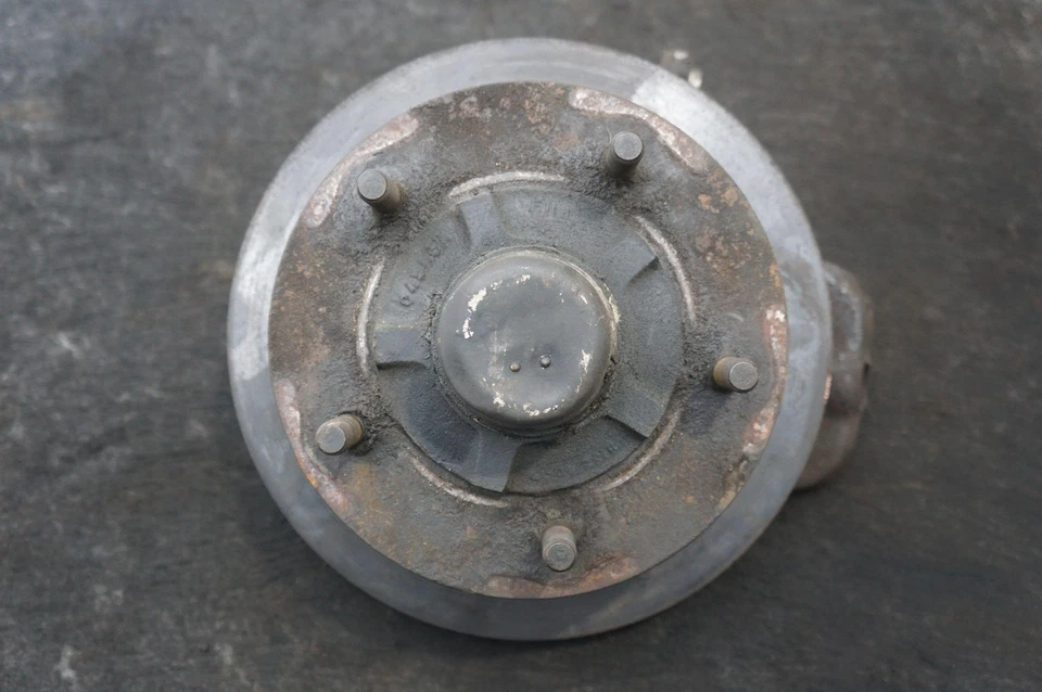 Conjunto de rotor de nudillo de husillo delantero derecho Rolls Royce Silver Shadow 1973 *Nota* Foto 3 de 4