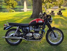 2015 TRIUMPH BONNEVILLE T100