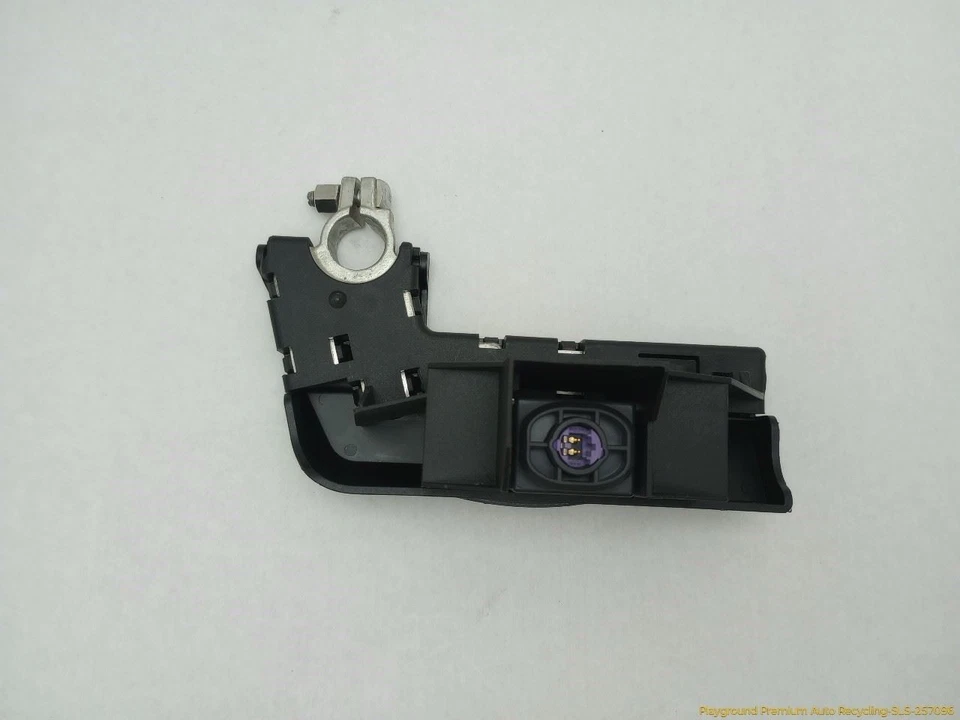 Положительная клемма аккумулятора Audi A5 8T COUPE подходит для 2008-2017 08 09 10 11 12 13 14 - Изображение 2 из 4