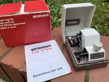 Vintage Bernina Cut 'n Sew #334146040 Aufsatz mit #578 Fußbox und Anleitung