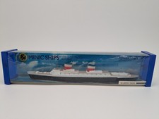 Hornby M704 - SS United States - M1N1C Ships Diecast - 1:1200 Scale