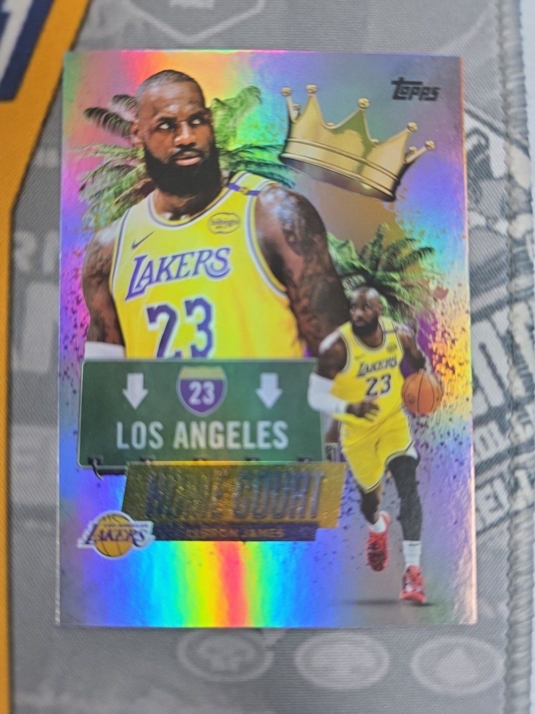 2025 Topps LeBron James #HCA-1 Home Court Advantage