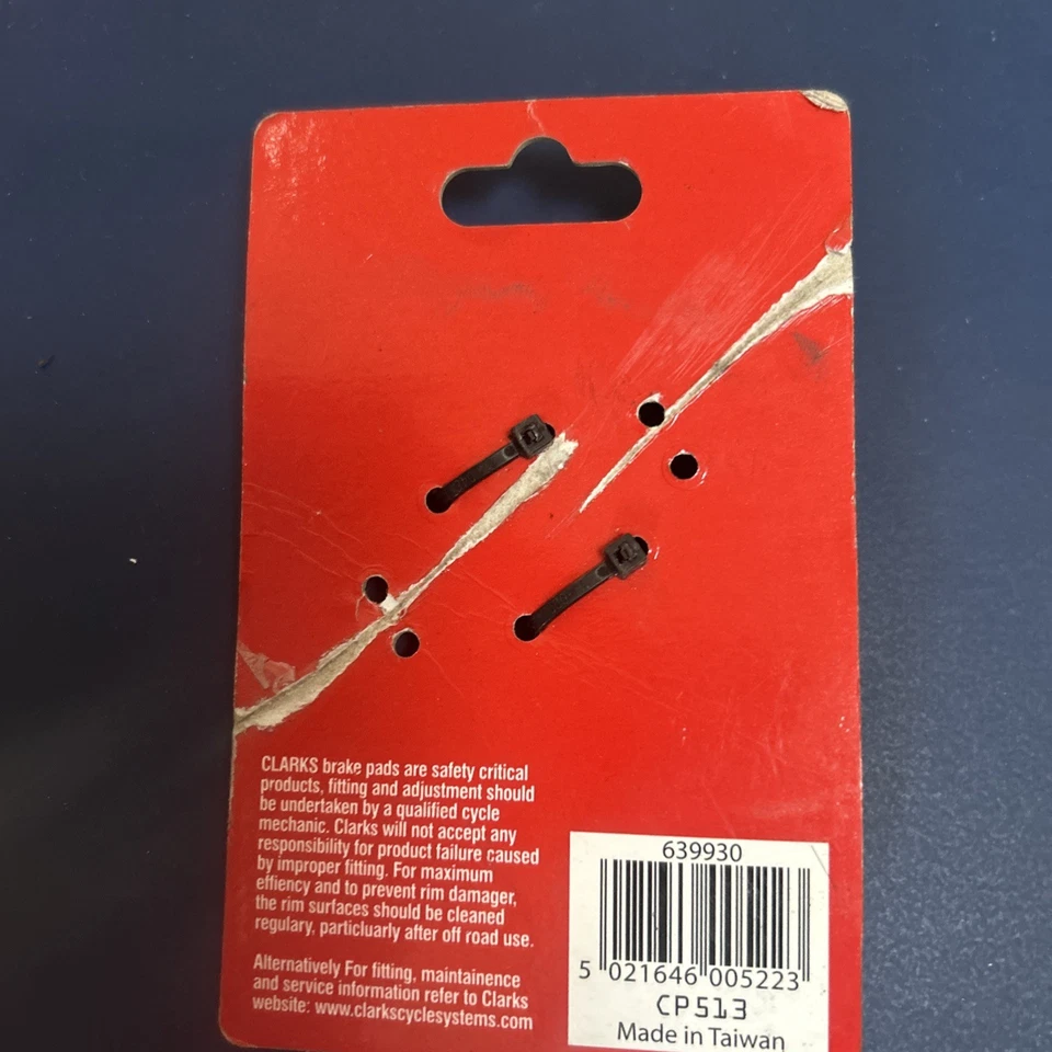 70mm XTR Upgrade -V Brake Threaded Type Brake Pads With Extra Pad Clarks - Image 2 of 2