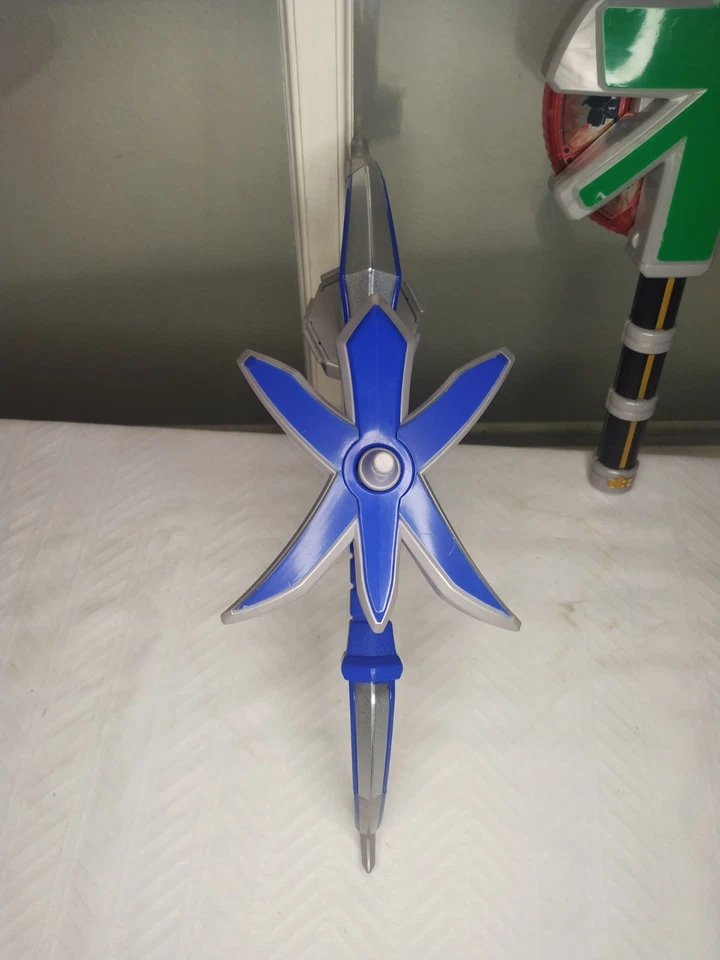 BANDAI Power Rangers Shinkenger Wooden Spear & Bow Set JP - Image 3 of 4