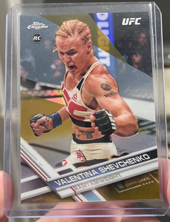 2017 Topps UFC Chrome Valentina Shevchenko Gold Rookie /50